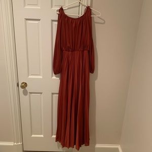 Vintage 70s Pleated Maxi Dress